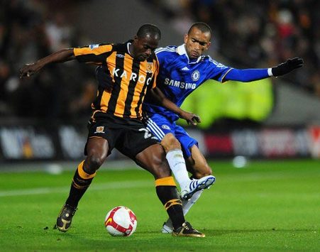 EPL: George Boateng - Jose Bosingwa, Hull City - Chelsea (PA)