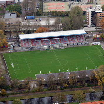 Haarlem-stadion (foto PRO SHOTS)