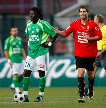 Ligue 1: Bafetimbi Gomis (AS Saint-Etienne) vs Carlos Bocanegra (Stade Rennais)