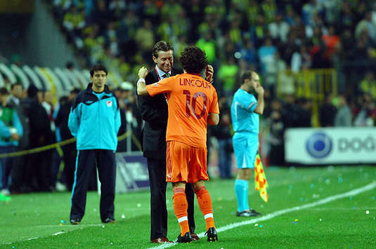 Turkcell Süper Lig: Michael Skibbe & Cassio Lincoln (Galatasaray) (galatasaray.org)