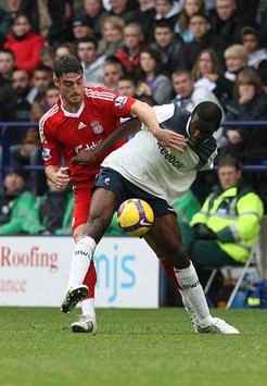 EPL: Albert Riera - Fabrice Muamba, Bolton Wanderers v Liverpool (PA)