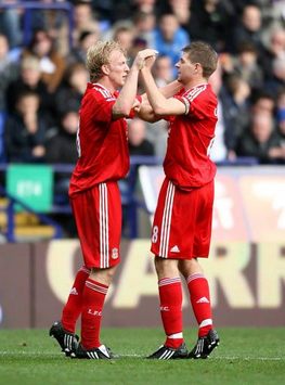 EPL: Dirk Kuyt and Steven Gerrard, Bolton Wanderers v Liverpool (PA)
