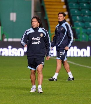 Carlos Tevez - Argentina (PA)