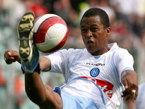 Highly rated Napoli defender Fabiano Santacroce in action for the Partenopei