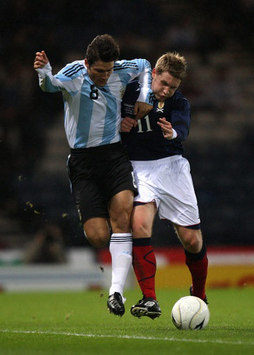 Friendly: Kris Commons - Javier Zanetti, Scotland - Argentina (PA)