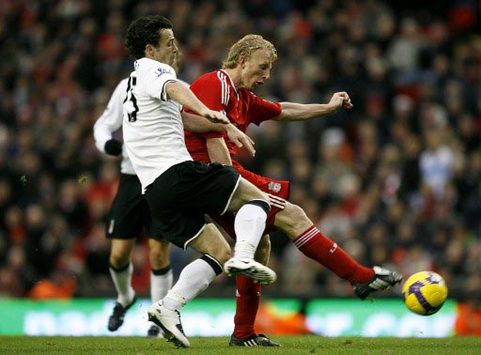 EPL: Dirk Kuyt - Simon Davies, Liverpool v Fulham (PA)