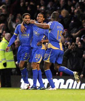 EPL: Glen Johnson, Portsmouth - Hull City (PA)