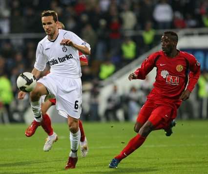 Sivok Tomas (Besiktas)-Youla Souleymane (Eskisehirspor)