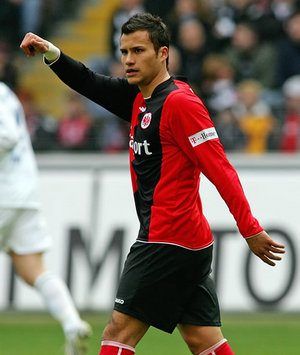 Aaron Galindo- Eintracht Frankfurt (Mexsport) 