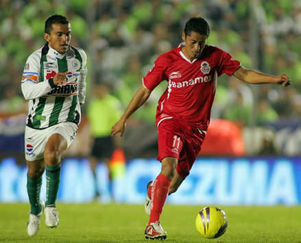 Carlos Esquivel y Juan Pablo Rodriguez- Santos Laguna vs Toluca (Mexsport)