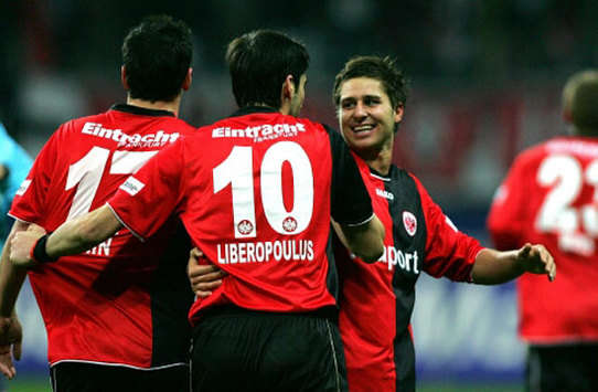 Eintracht bejubelt 4:0-Sieg über Bochum (firo)