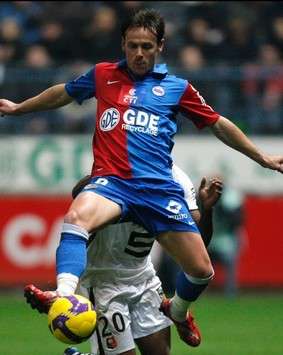 Ligue 1 : Steve Savidan (SM Caen) vs Jires Kembo-Ekoko (Rennes)