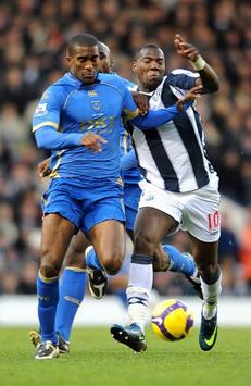 EPL: Ishmael Miller - Sylvain Distin, West Bromwich Albion - Portsmouth (PA)