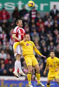EPL: Richard Cresswell - Danny Murphy, Stoke City v Fulham (PA)