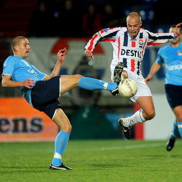 Bas Sibum vs Steef Nieuwendaal, Willem II - NEC (Foto ANP)