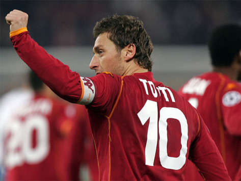 Much of Roma's hopes of a respectable finish in Serie A rest on the shoulders of captain Francesco Totti (Grazia Neri)
