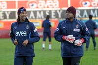 Rigobert Song - Tony Sylva (Trabzonspor) (trabzonspor.org.tr)