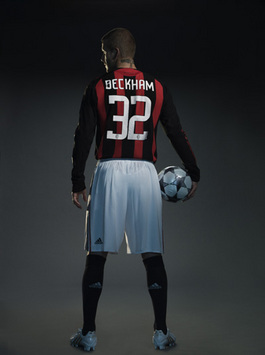 David Beckham im neuen Outfit (courtesy adidas)
