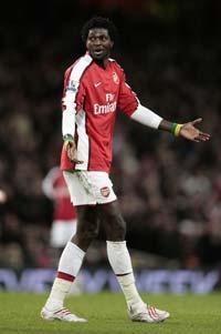Emmanuel Adebayor is sent off against Liverpool. The match ended in a 1-1 draw.