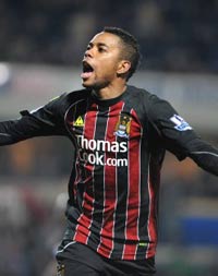 EPL: De Souza Robinho, Blackburn Rovers - Manchester City (PA)