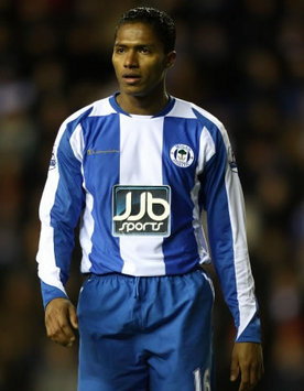 Luis Antonio Valencia, centrocampista del Wigan (PA)