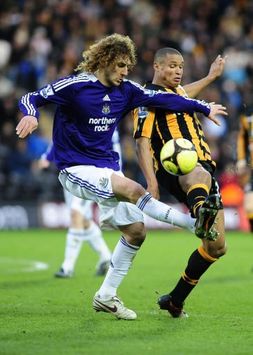 Fabricio Coloccini and Daniel Cousin will have to do it all over again, as Newcastle United forced an FA Cup replay at Hull City (PA)