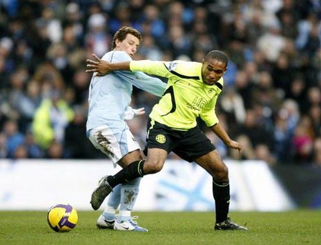 EPL: Wilson Palacios - Blumer Elano, Manchester City v Wigan Athletic (PA)
