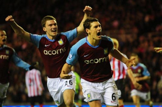 EPL: Gareth Barry, Sunderland - Aston Villa (PA)