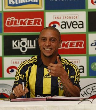 Turkcell Süper Lig: Roberto Carlos (Fenerbahçe) (fenerbahce.org)