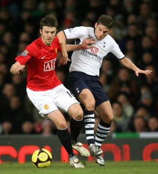 FA Cup: Michael Carrick - David Bentley, Manchester United v Tottenham Hotspur (PA)