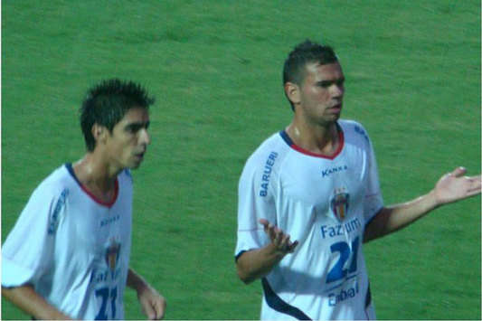 Leandro Castan ; Flavinho - Barueri
