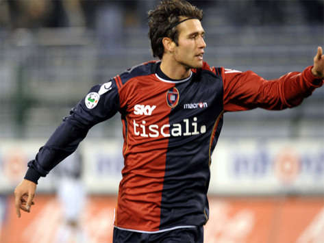 Robert Acquafresca matchwinner di Cagliari-Siena - Serie A (Grazia Neri)