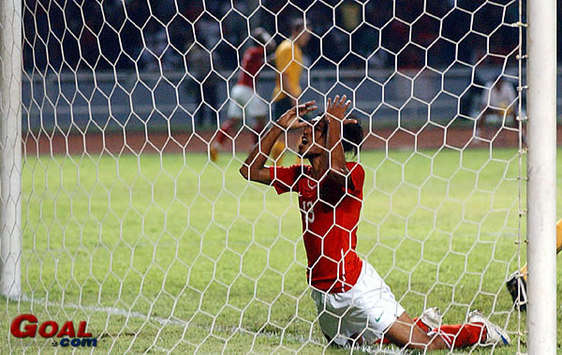 Budi Sudarsono - Indonesia vs. Australia (GOAL.com Indonesia / M.Riso)