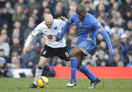 İngiltere: Andrew Johnson (Fulham) - Sylvain Distin (Portsmouth) (PA)