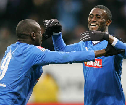 Bundesliga: 1899 Hoffenheim - Energie Cottbus, Demba Ba - Boubacar Sanogo (firo)