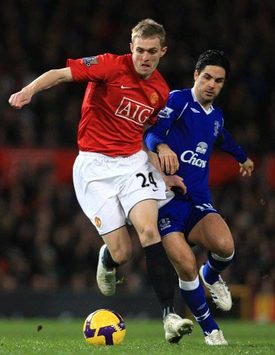 EPL: Darren Fletcher - Mikel Arteta, Manchester United v Everton (PA)