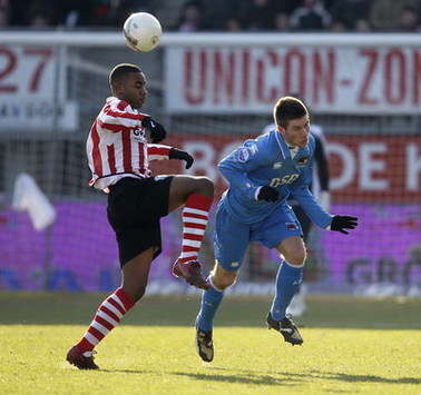 Rydell Poepon and Sebastien Pocognoli, Sparta - AZ Alkmaar (foto ANP)