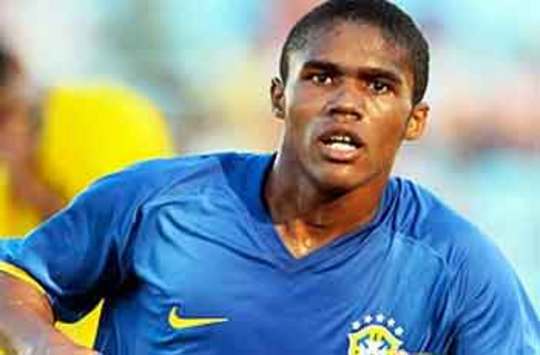 Douglas Costa (Brasil Sub-20)
