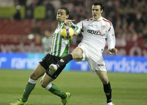 Oliveira, Squillaci, Sevilla-Betis (MARCA)