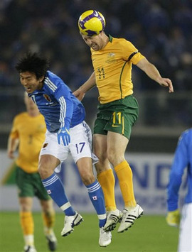 WCQ: Scott Chipperfield - Makoto Hasebe, Japan - Australia 