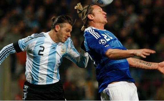 Friendly : Philippe Mexes (France) vs Martin Demichelis (Argentina)
