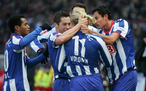 Bundesliga: Hertha BSC bejubelt das 1:0 gegen die Bayern (firo)
