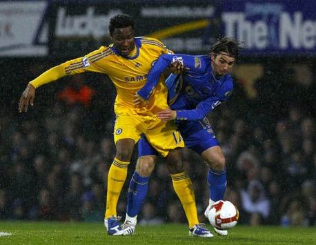 EPL: John Obi Mikel - Niko Kranjcar, Portsmouth - Chelsea (PA)
