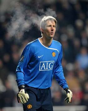 EPL: Edwin Van der Sar, Newcastle United v Manchester United (PA)