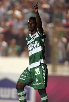 Carlos Darwin Quintero- Santos Laguna vs Montreal Impact (Mexsport)