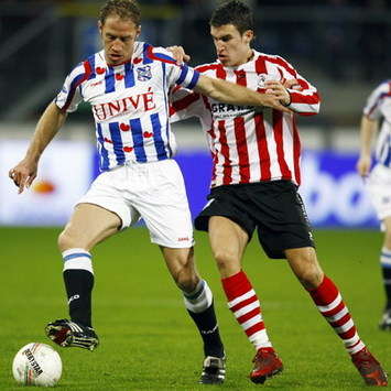 Michel Breuer vs Kevin Strootman, sc Heerenveen - Sparta Rotterdam (Foto PROSHOTS)