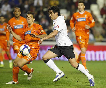 Camuñas, Vicente, Valencia-Recreativo (MARCA)