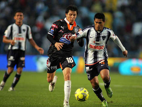 Osvaldo Martinez y Jose Francisco Torres- Monterrey vs Pachuca (Mexsport)