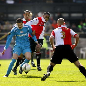 Afellay, Hofland Feyenoord - PSV (foto ANP)