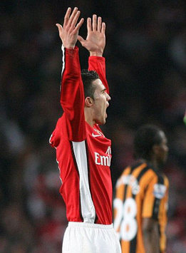 FA Cup: Robin Van Persie, Arsenal - Hull (PA)